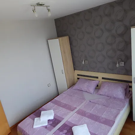 Aquaholidays Apartmán
